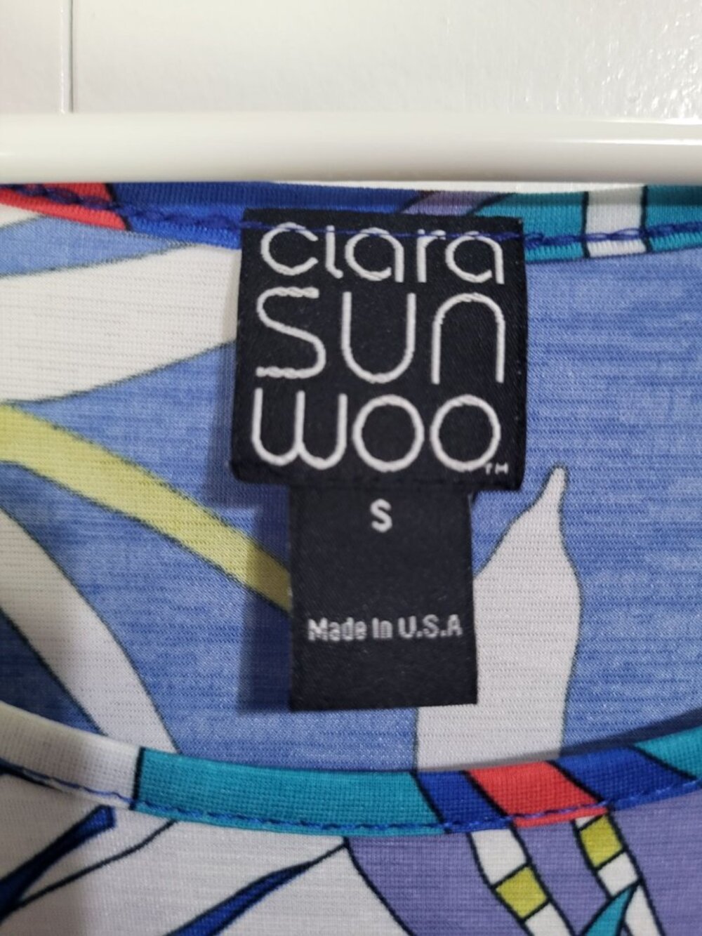 Clara Sun Woo Women's S Blue Floral Artsy Print Asymmetrical Hem Tunic Top USA - Picture 3 of 7